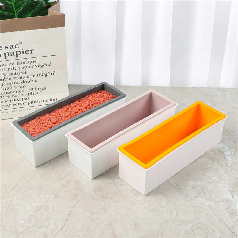 Plastic box + Silicone inner s - đánh giá và giá Soap Making Kit For Beginners